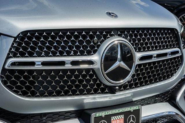new 2026 Mercedes-Benz GLE 450 car, priced at $88,865