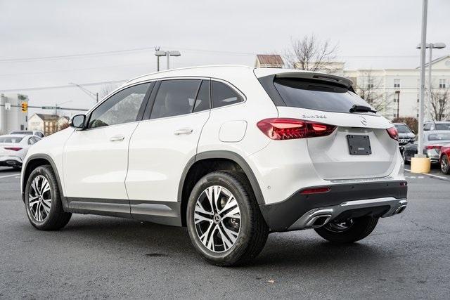 new 2025 Mercedes-Benz GLA 250 car, priced at $47,295