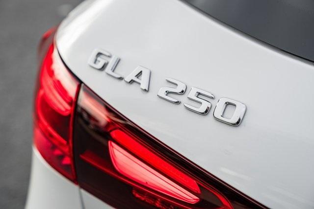 new 2025 Mercedes-Benz GLA 250 car, priced at $47,295