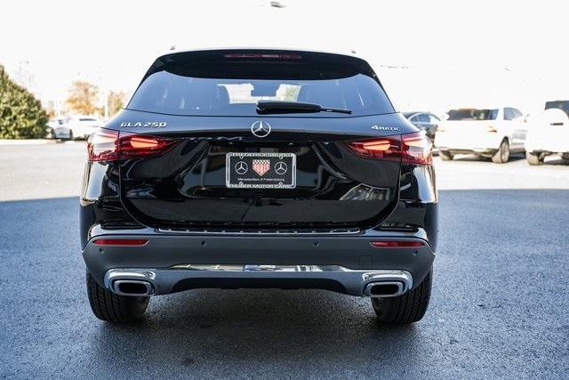 new 2025 Mercedes-Benz GLA 250 car, priced at $47,295