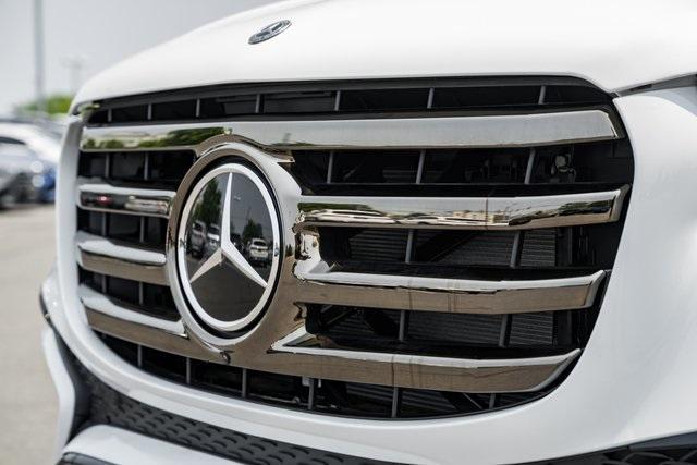 new 2025 Mercedes-Benz GLS 450 car, priced at $103,345