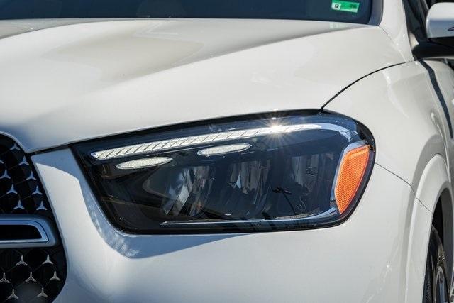 new 2026 Mercedes-Benz GLE 450 car, priced at $83,835