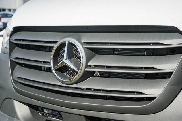 new 2025 Mercedes-Benz Sprinter 3500XD car, priced at $77,123