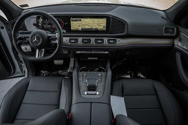 new 2025 Mercedes-Benz GLS 450 car, priced at $95,365