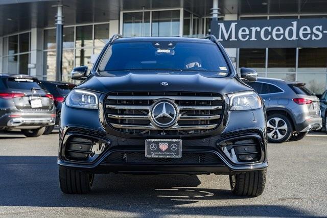 new 2025 Mercedes-Benz GLS 450 car, priced at $136,265