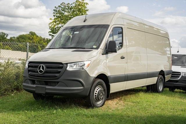 new 2024 Mercedes-Benz Sprinter 3500 car, priced at $69,523