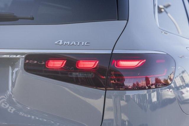 new 2026 Mercedes-Benz GLS 580 car, priced at $146,670