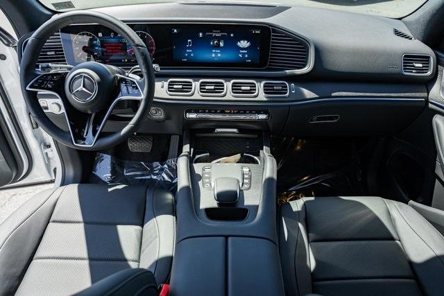new 2025 Mercedes-Benz GLE 450 car, priced at $84,785
