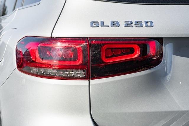 used 2020 Mercedes-Benz GLB 250 car, priced at $21,250