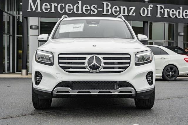 new 2025 Mercedes-Benz GLB 250 car, priced at $49,595