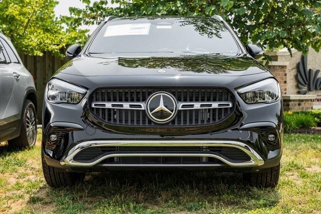 new 2025 Mercedes-Benz GLA 250 car, priced at $47,295