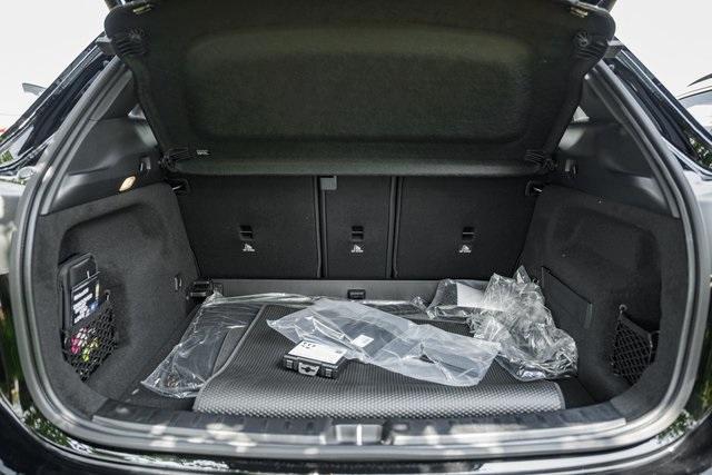 new 2025 Mercedes-Benz GLA 250 car, priced at $47,295
