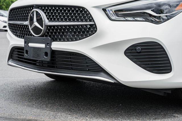 new 2025 Mercedes-Benz CLA 250 car, priced at $52,510