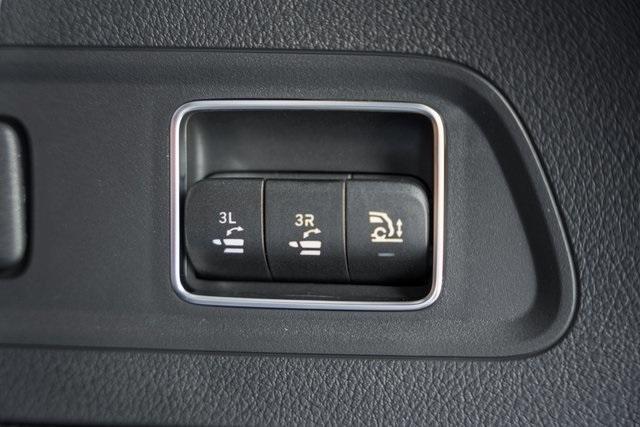 new 2026 Mercedes-Benz GLS 450 car, priced at $98,770