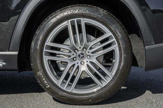 new 2026 Mercedes-Benz GLS 450 car, priced at $98,770