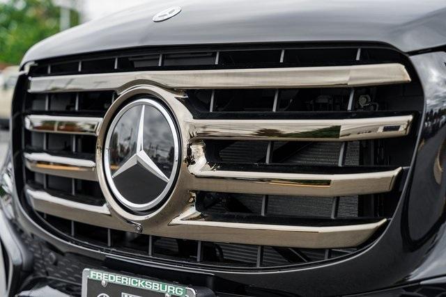 new 2026 Mercedes-Benz GLS 580 car, priced at $156,600