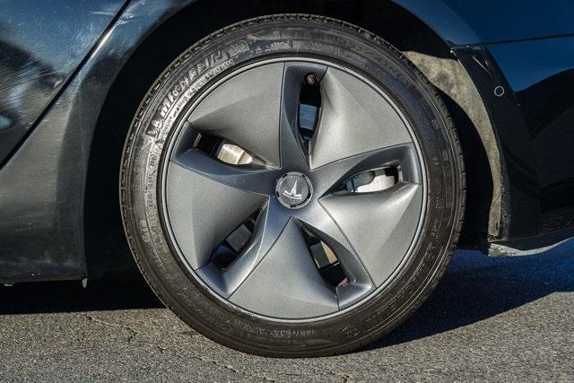 used 2019 Tesla Model 3 car, priced at $21,000
