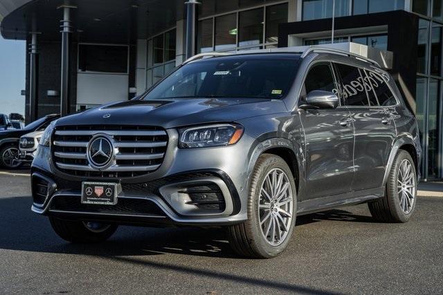 new 2025 Mercedes-Benz GLS 450 car, priced at $96,495