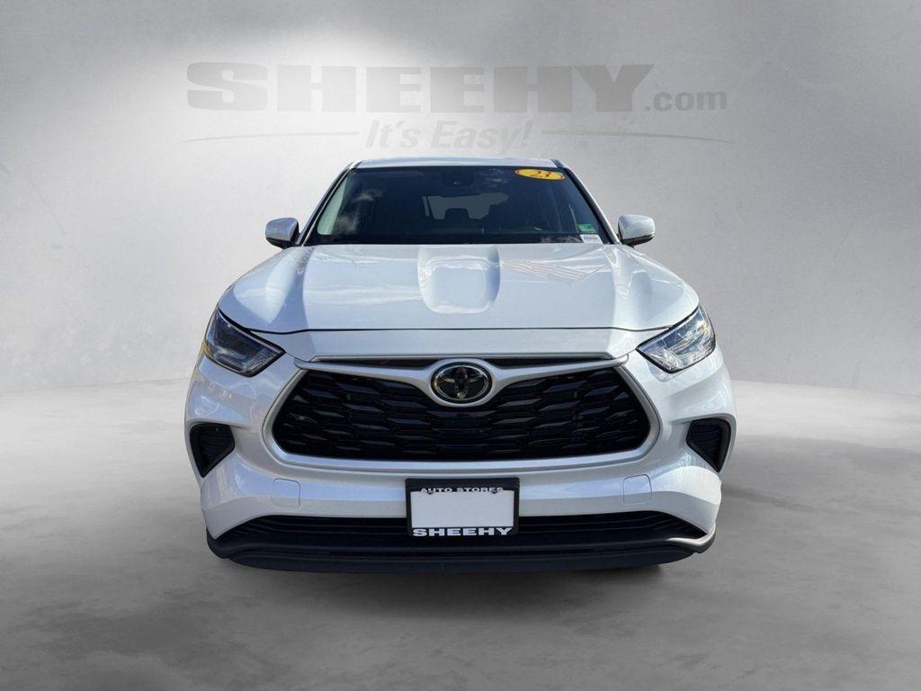 used 2023 Toyota Highlander car, priced at $34,750