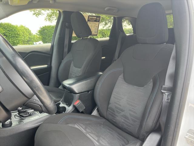 used 2019 Jeep Cherokee car, priced at $15,998