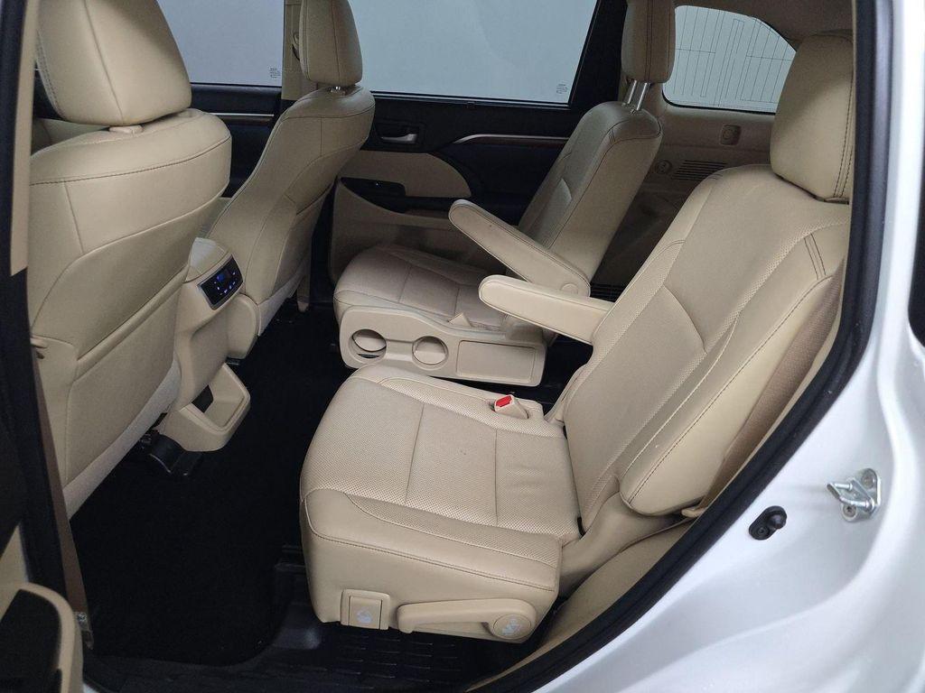 used 2018 Toyota Highlander car, priced at $25,950