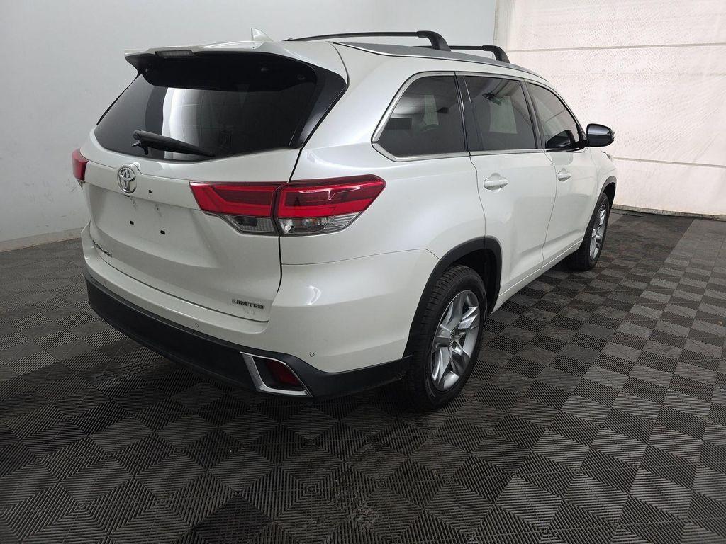 used 2018 Toyota Highlander car, priced at $25,950