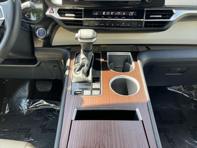 used 2024 Toyota Sienna car, priced at $47,998