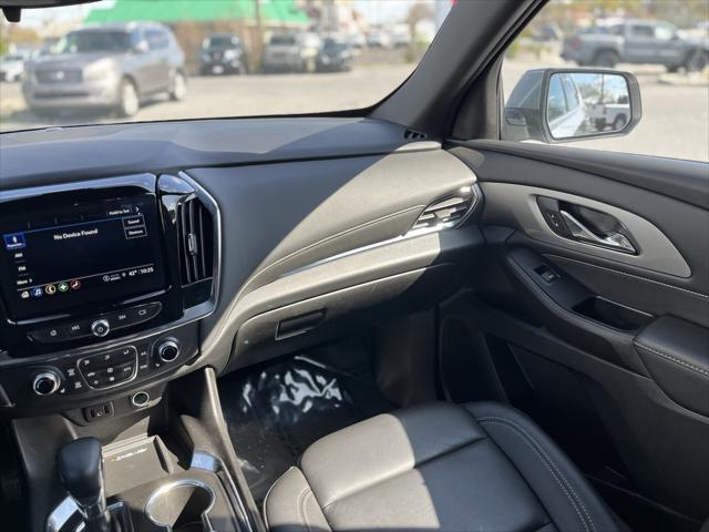 used 2023 Chevrolet Traverse car, priced at $31,451
