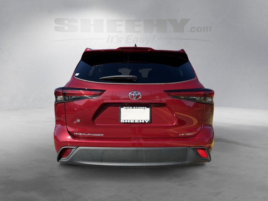 used 2022 Toyota Highlander car, priced at $29,450