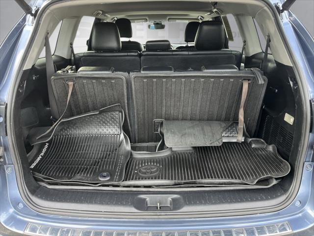 used 2017 Toyota Highlander car, priced at $21,500
