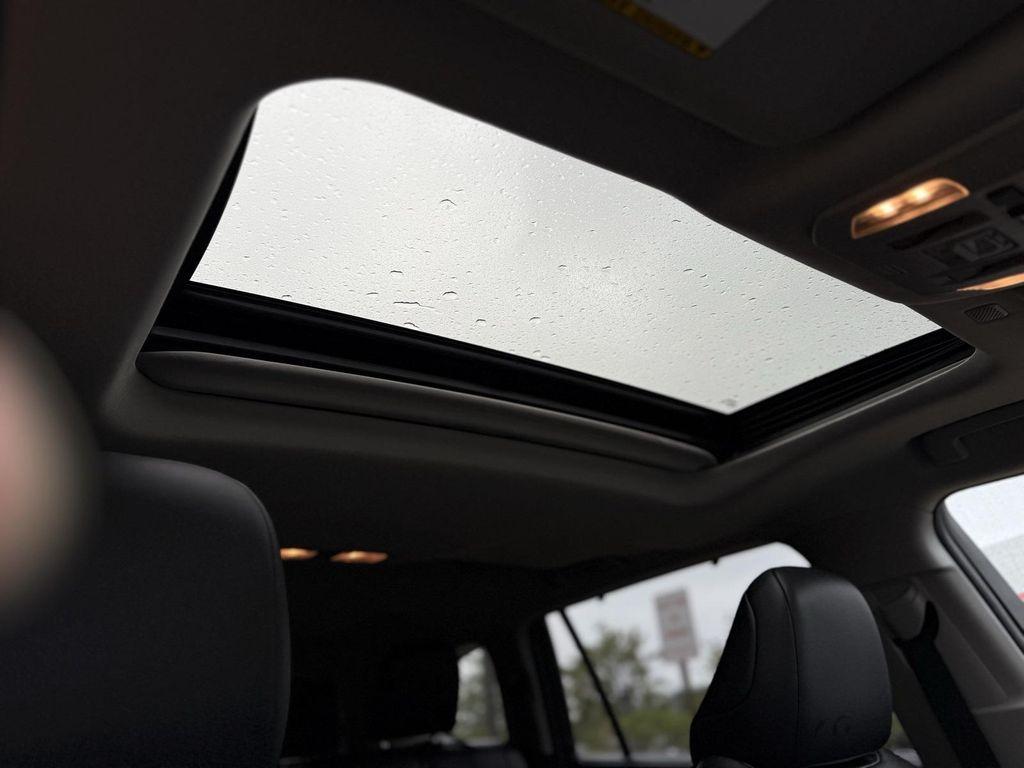 used 2020 Toyota Highlander car, priced at $27,490