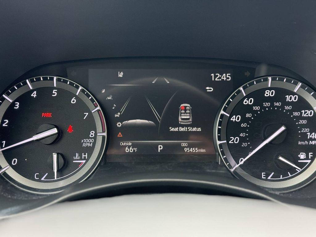 used 2020 Toyota Highlander car, priced at $27,490