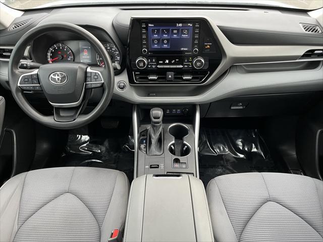 used 2022 Toyota Highlander car, priced at $29,998