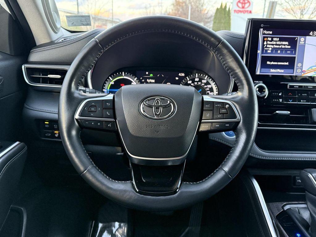 used 2021 Toyota Highlander Hybrid car, priced at $37,950