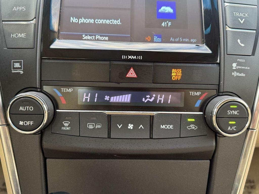 used 2017 Toyota Camry Hybrid car, priced at $14,950