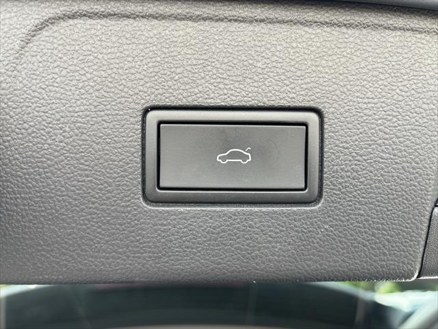 used 2024 Volkswagen Atlas car, priced at $30,994
