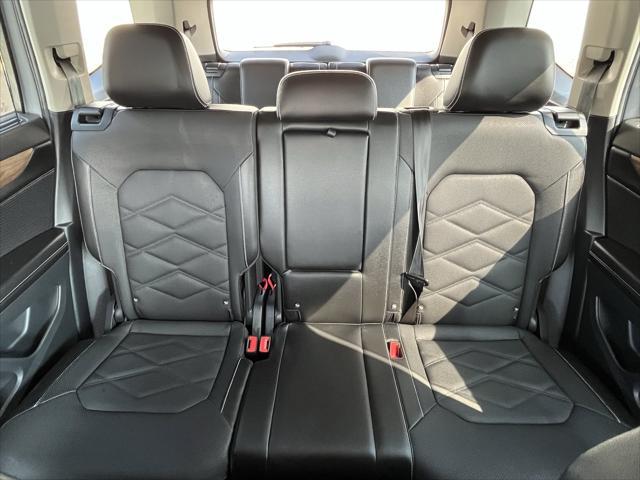 used 2024 Volkswagen Atlas car, priced at $30,994