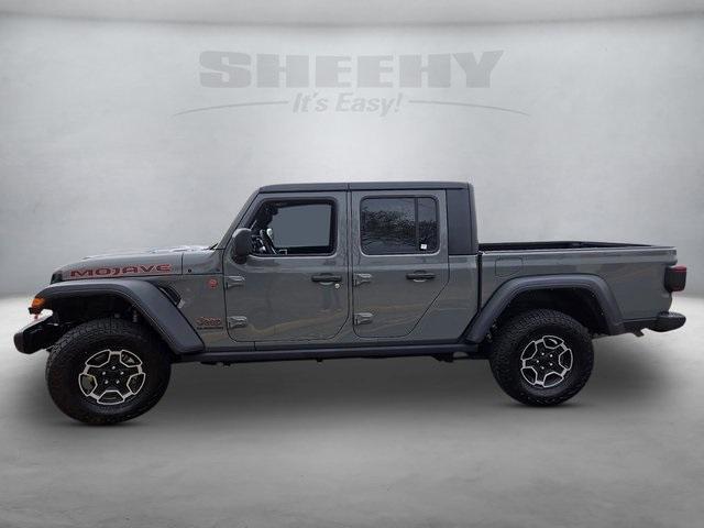 used 2022 Jeep Gladiator car, priced at $40,581