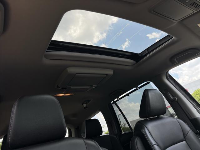 used 2022 Honda Pilot car, priced at $31,998