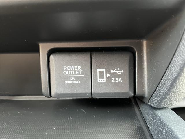 used 2022 Honda Pilot car, priced at $31,998