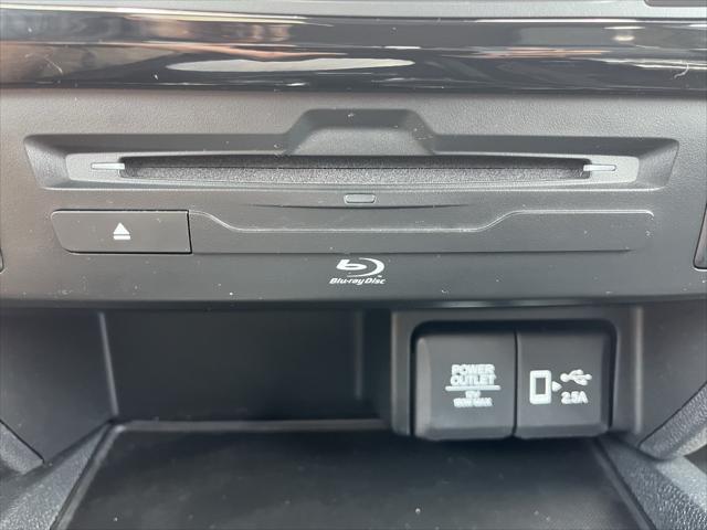 used 2022 Honda Pilot car, priced at $31,998