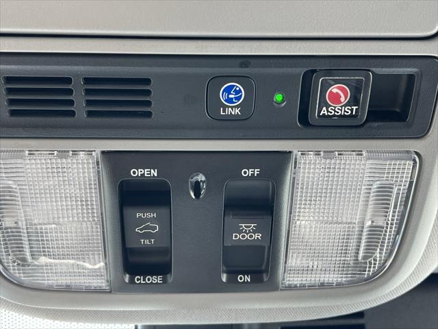 used 2022 Honda Pilot car, priced at $31,998