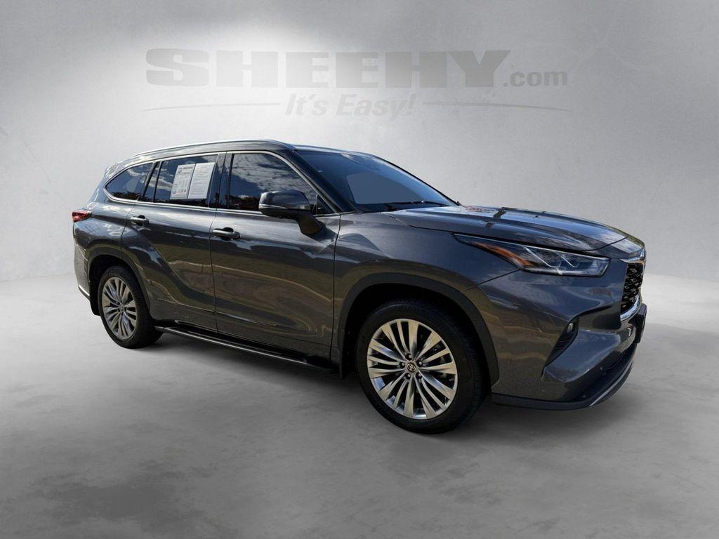 used 2023 Toyota Highlander car, priced at $39,450