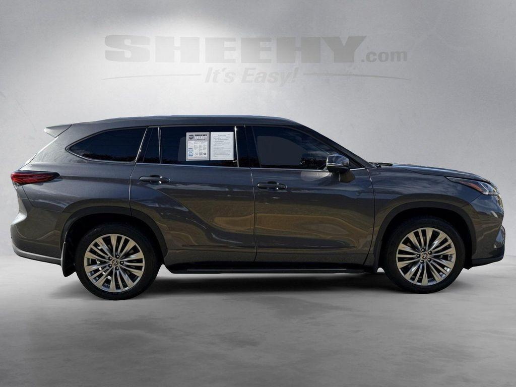 used 2023 Toyota Highlander car, priced at $39,450