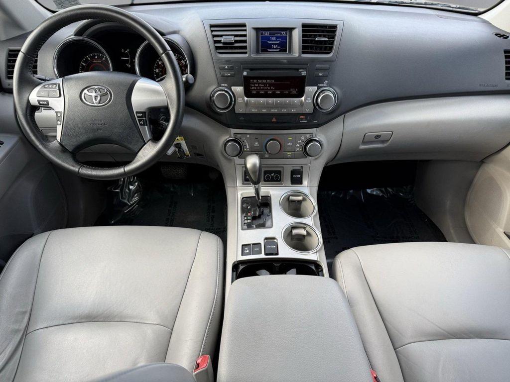 used 2012 Toyota Highlander car, priced at $11,650