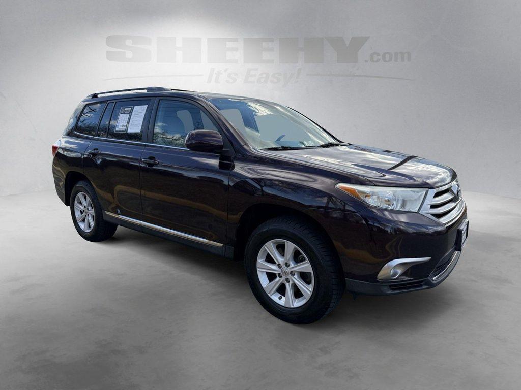used 2012 Toyota Highlander car, priced at $11,650