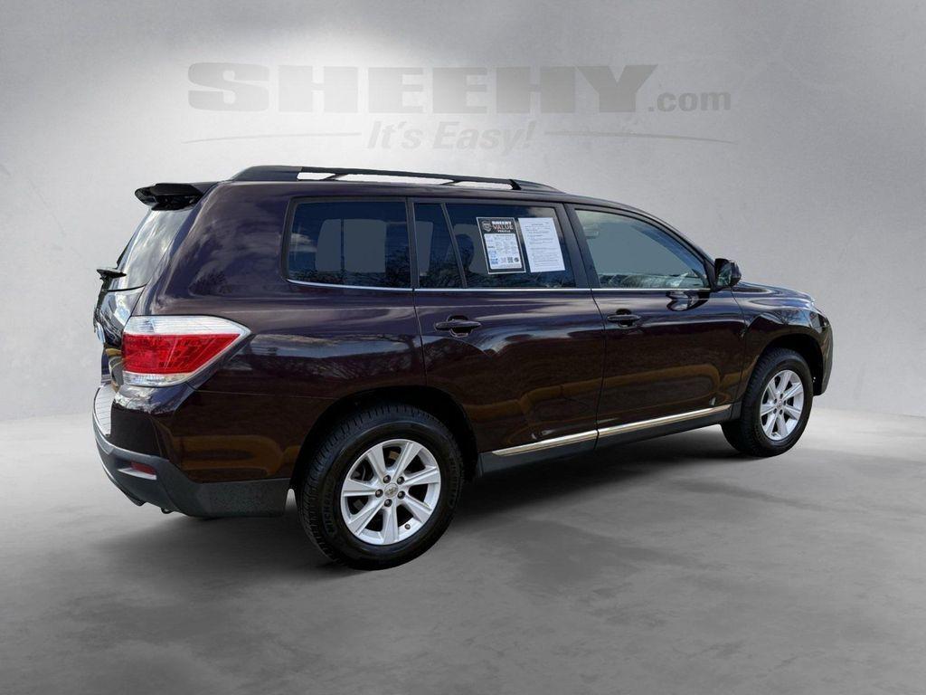 used 2012 Toyota Highlander car, priced at $11,650