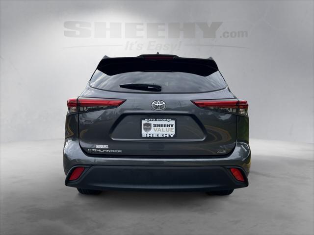 used 2021 Toyota Highlander car, priced at $26,791