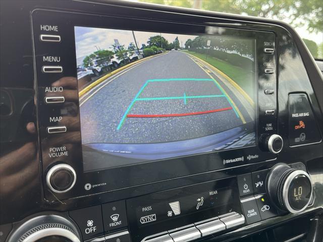 used 2021 Toyota Highlander car, priced at $26,791