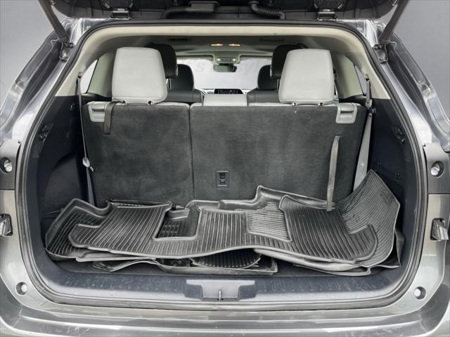 used 2021 Toyota Highlander car, priced at $26,791